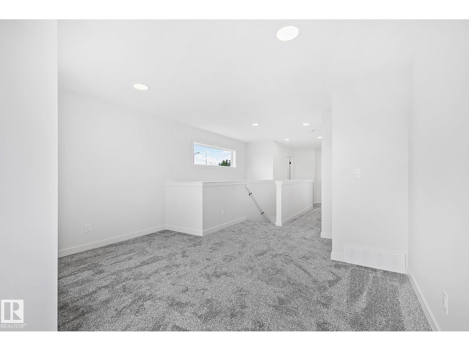 4803 53 Av Property Photo 23