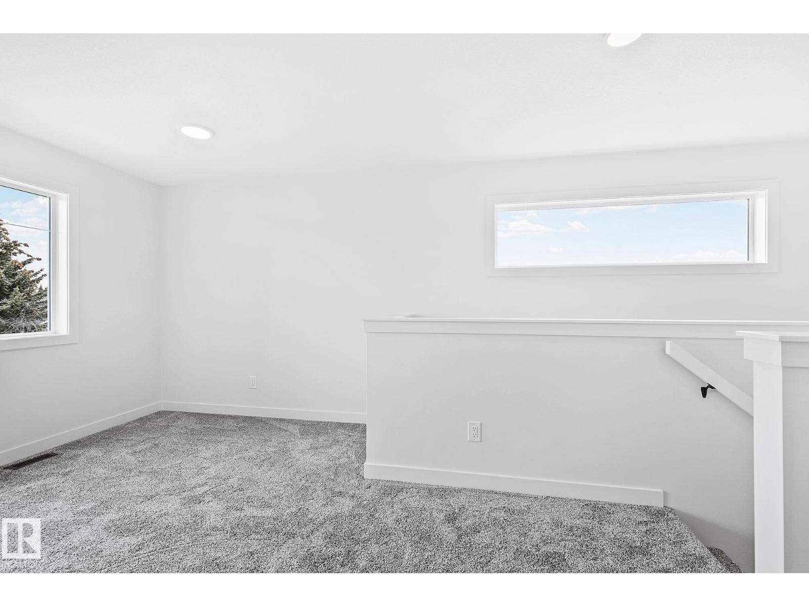 4803 53 Av Property Photo 24