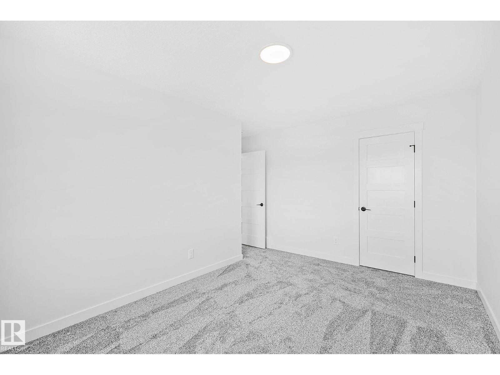 4803 53 Av Property Photo 42