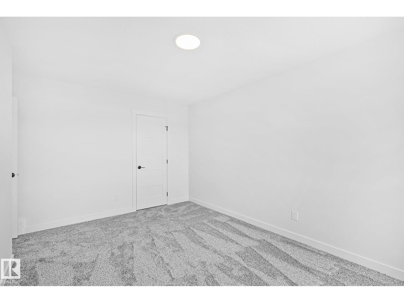 4803 53 Av Property Photo 43