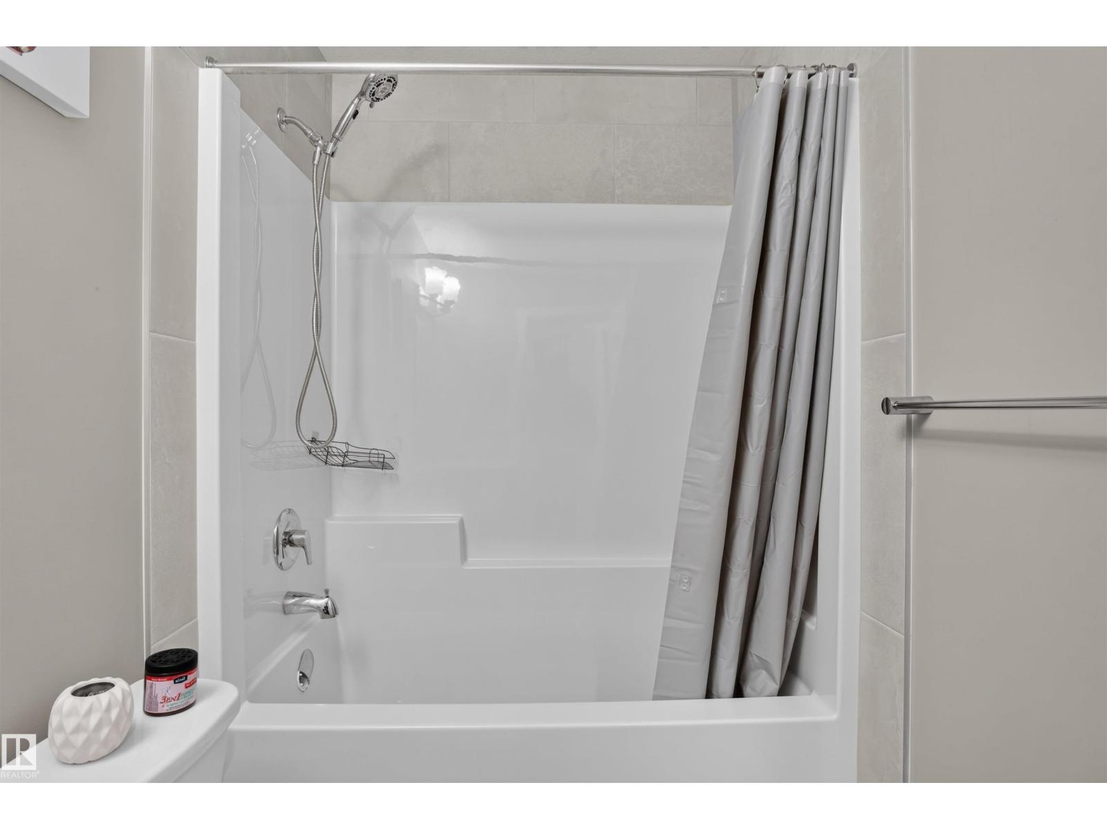 548 35 Street Sw Sw Property Photo 51
