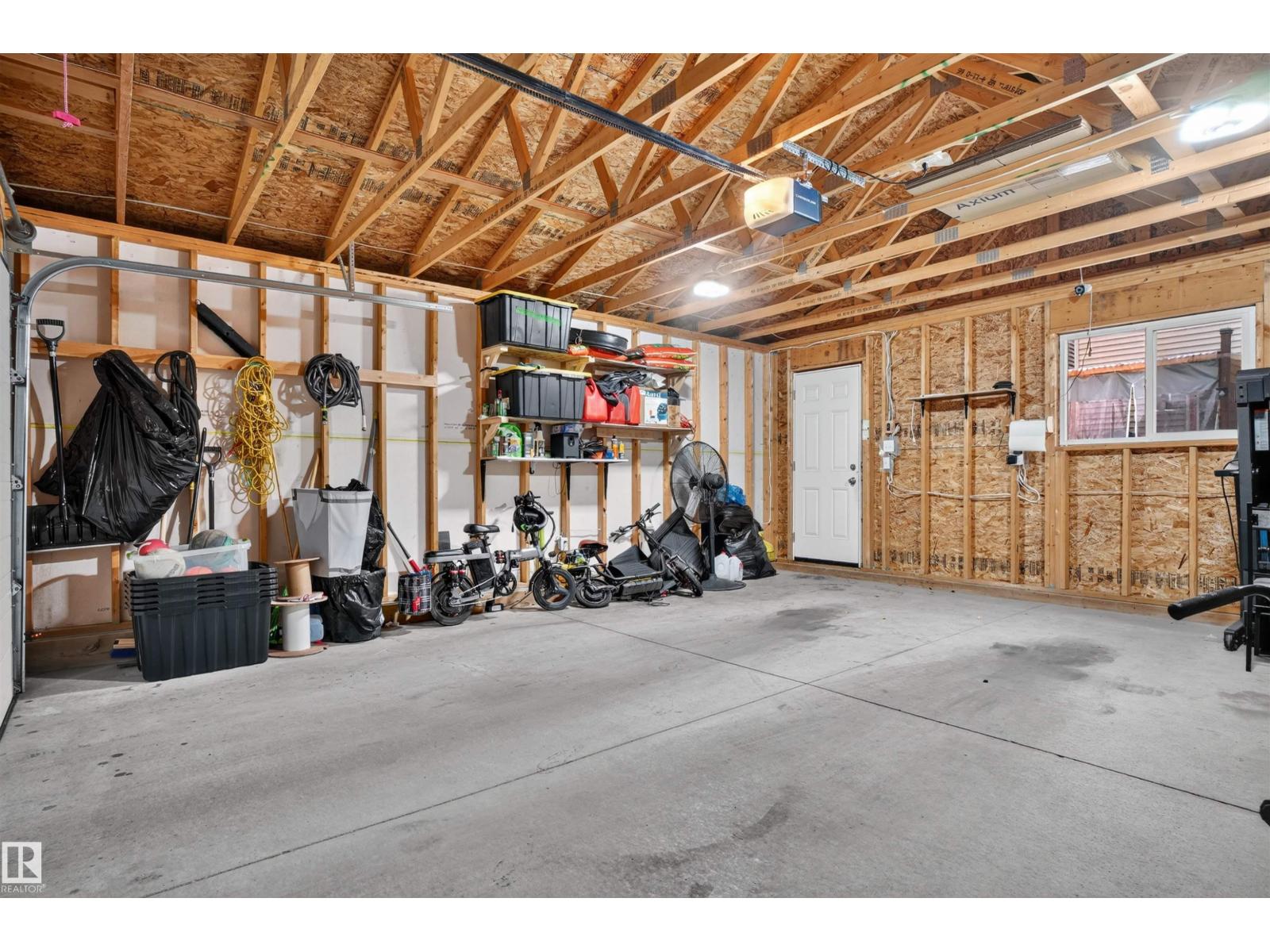 548 35 Street Sw Sw Property Photo 63