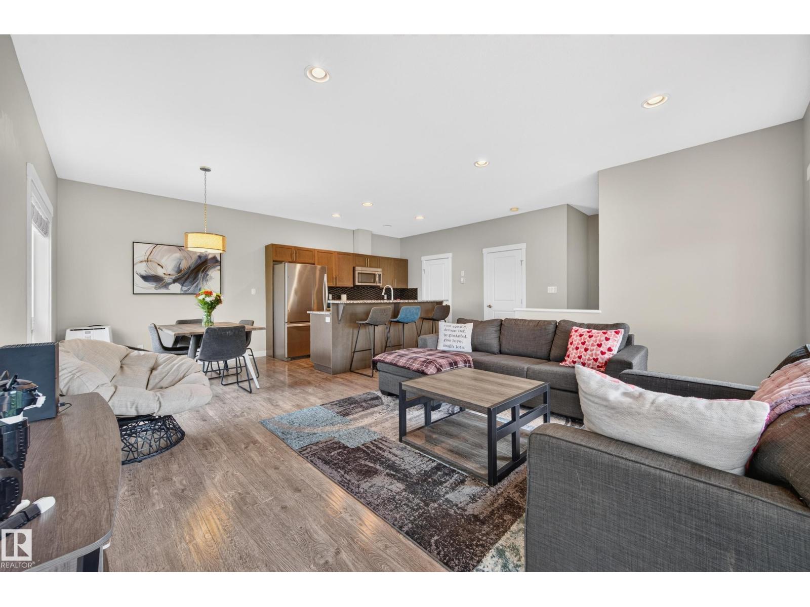 1602 Graybriar Gr Property Photo 17
