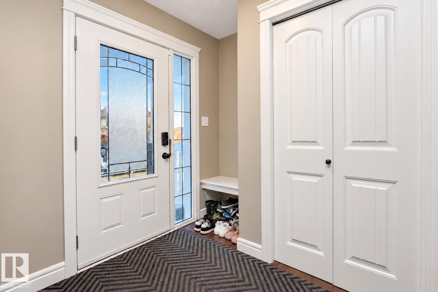 1316 29 Av Nw Property Photo 2