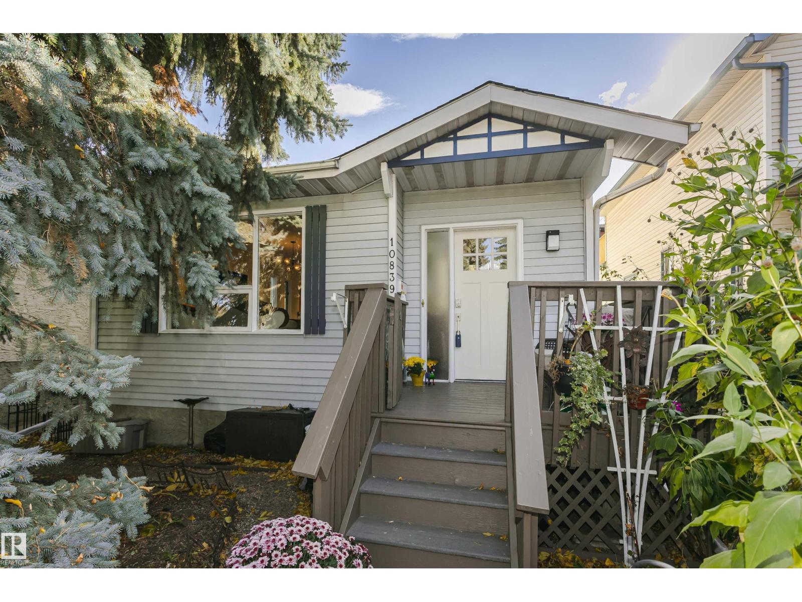 10839 80 Avenue NW Property Photo 1