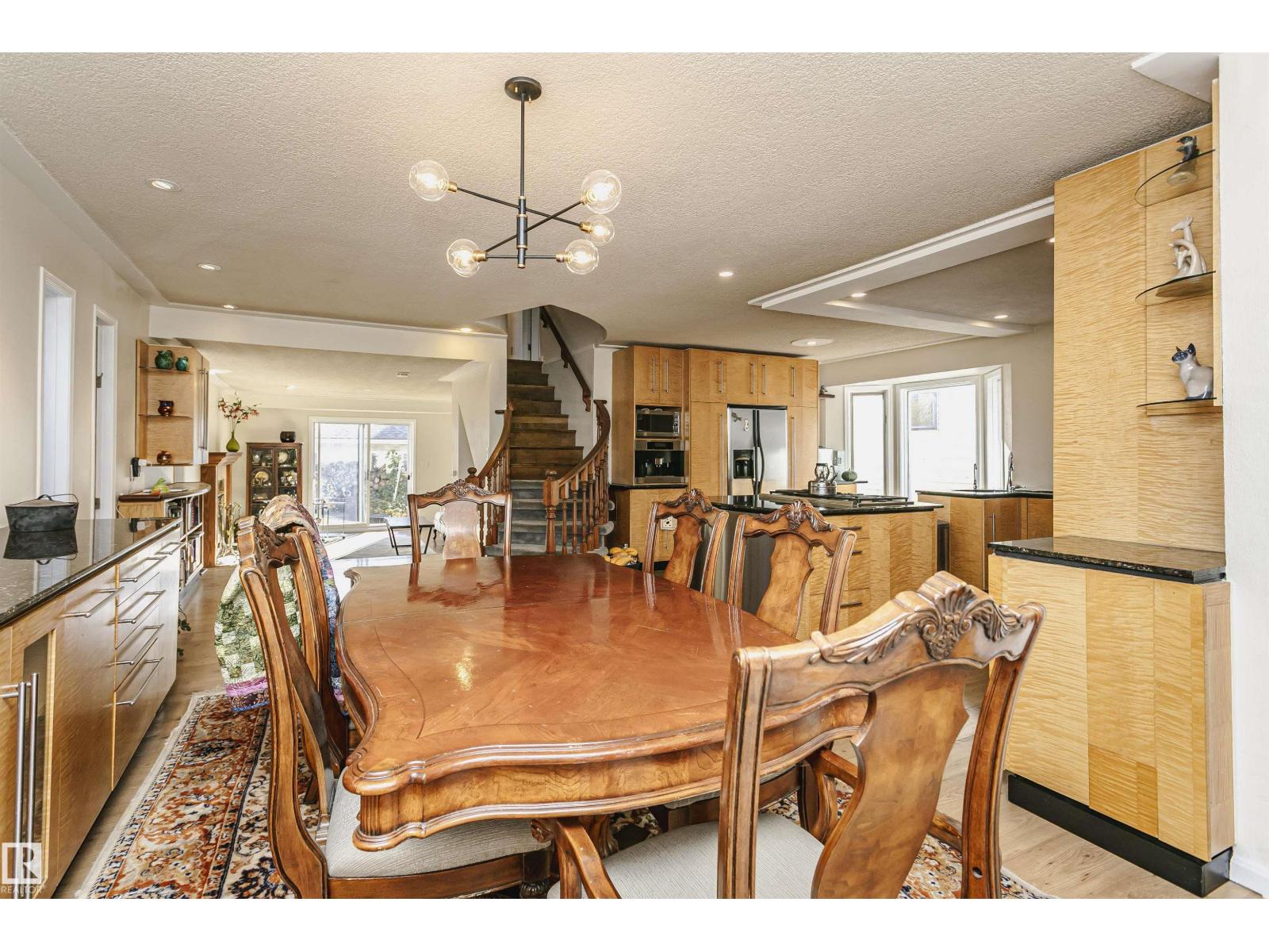 10839 80 Avenue Nw Property Photo 6
