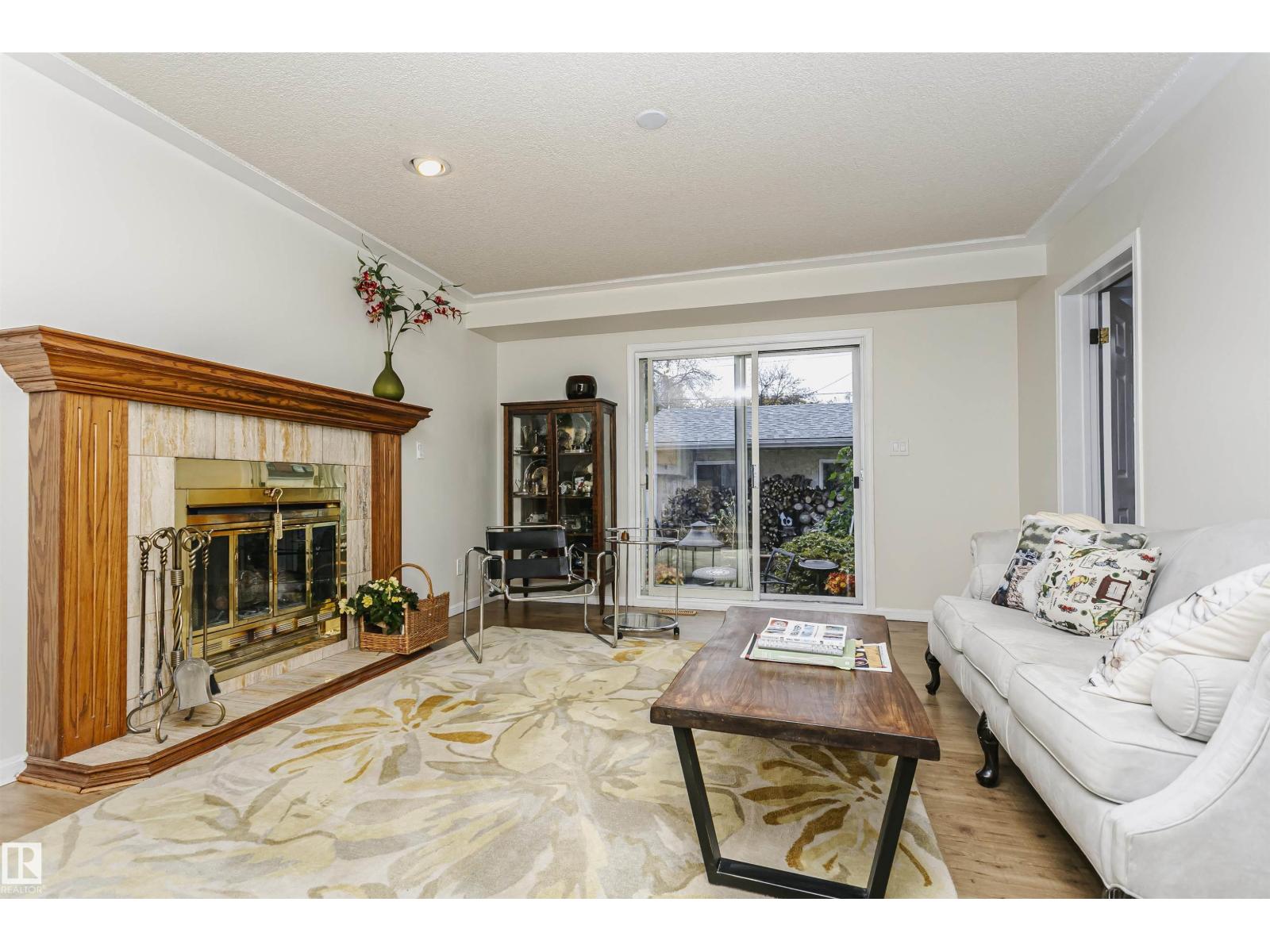 10839 80 Avenue Nw Property Photo 24