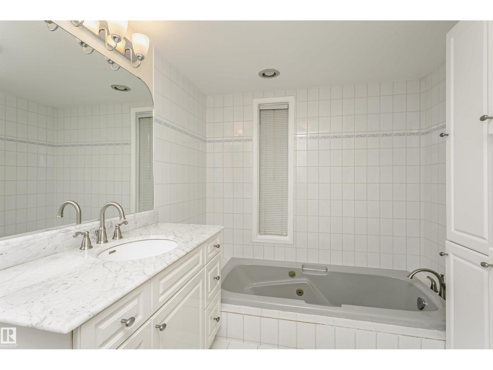 10839 80 Avenue Nw Property Photo 30