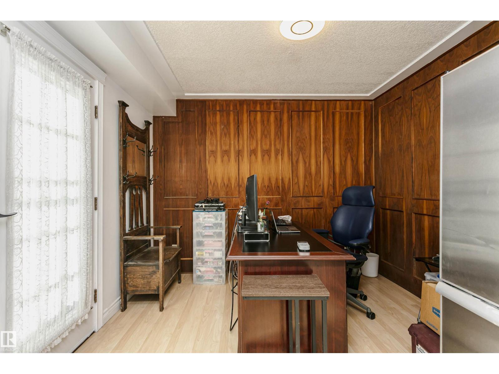 10839 80 Avenue Nw Property Photo 32
