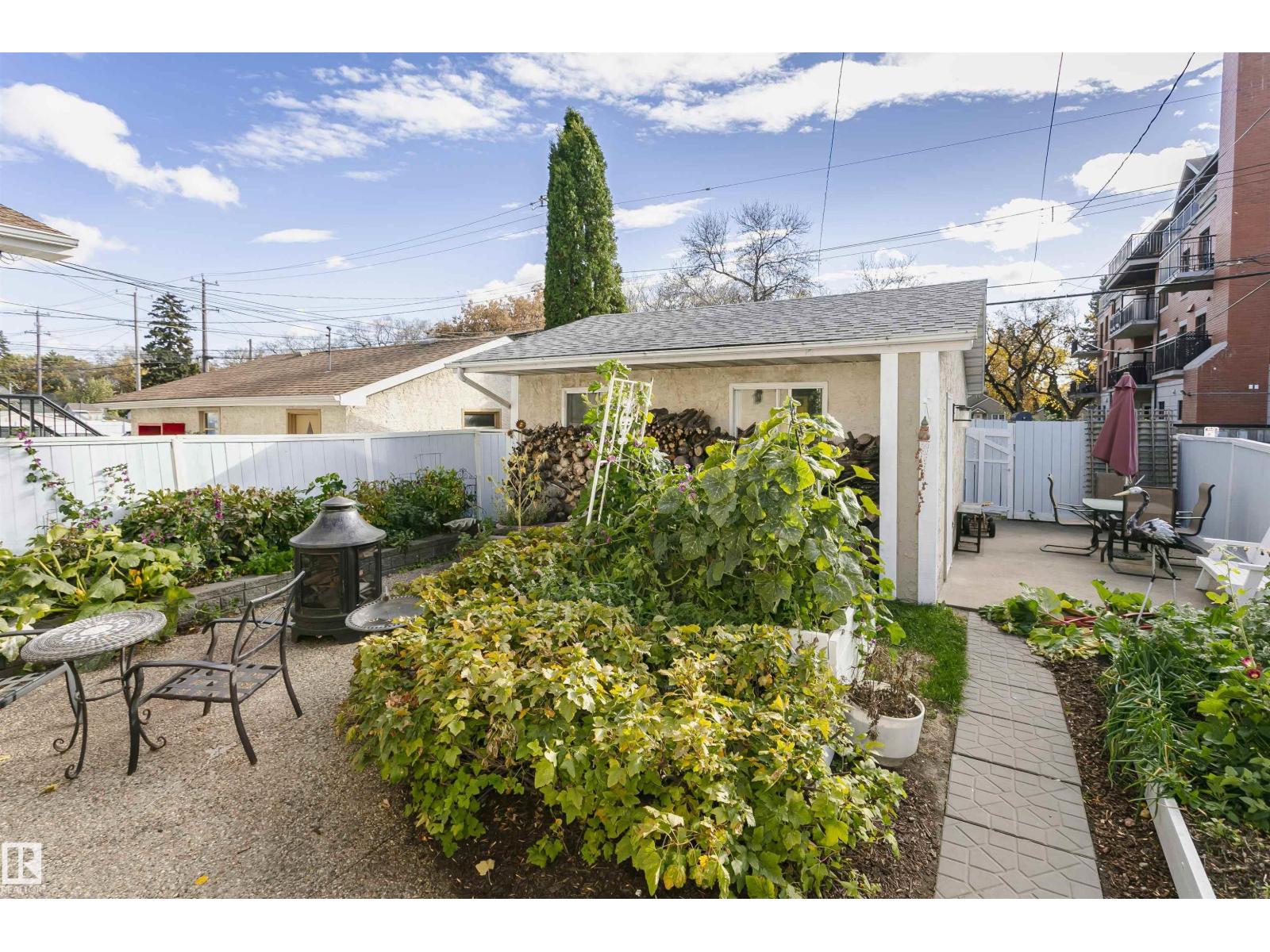 10839 80 Avenue Nw Property Photo 58