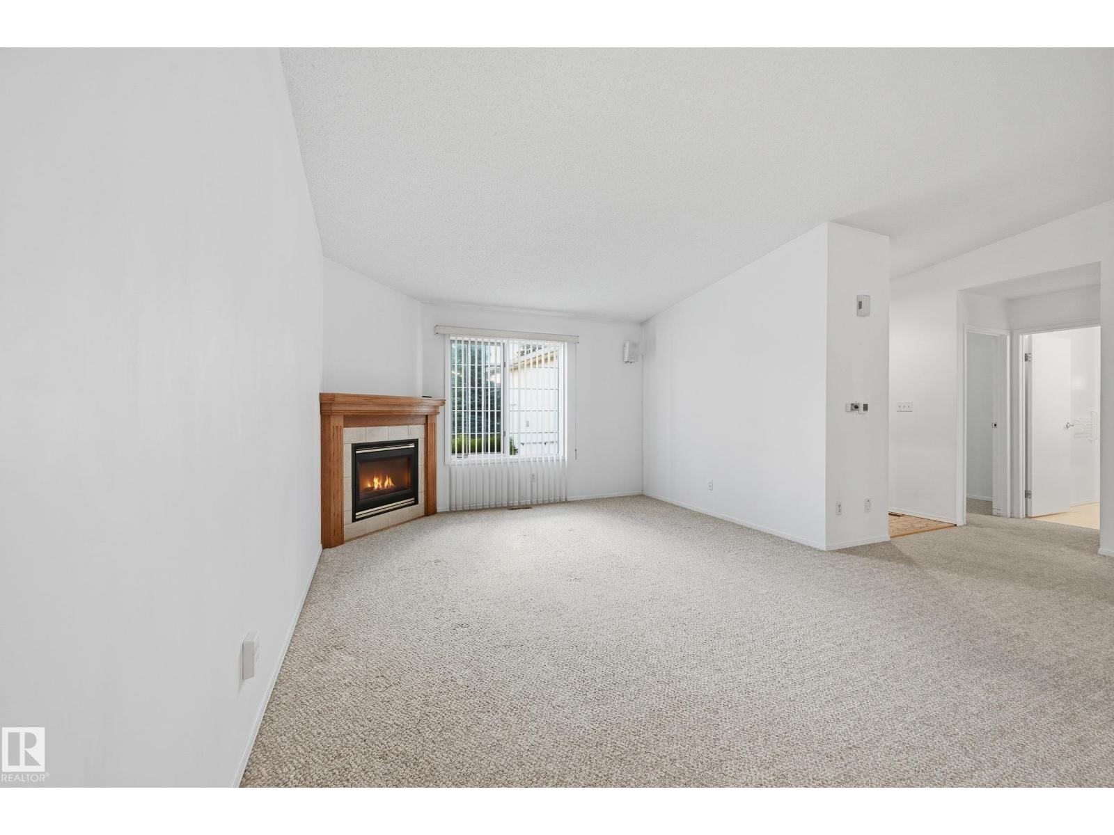 #19 10 Grange Dr Property Photo 9