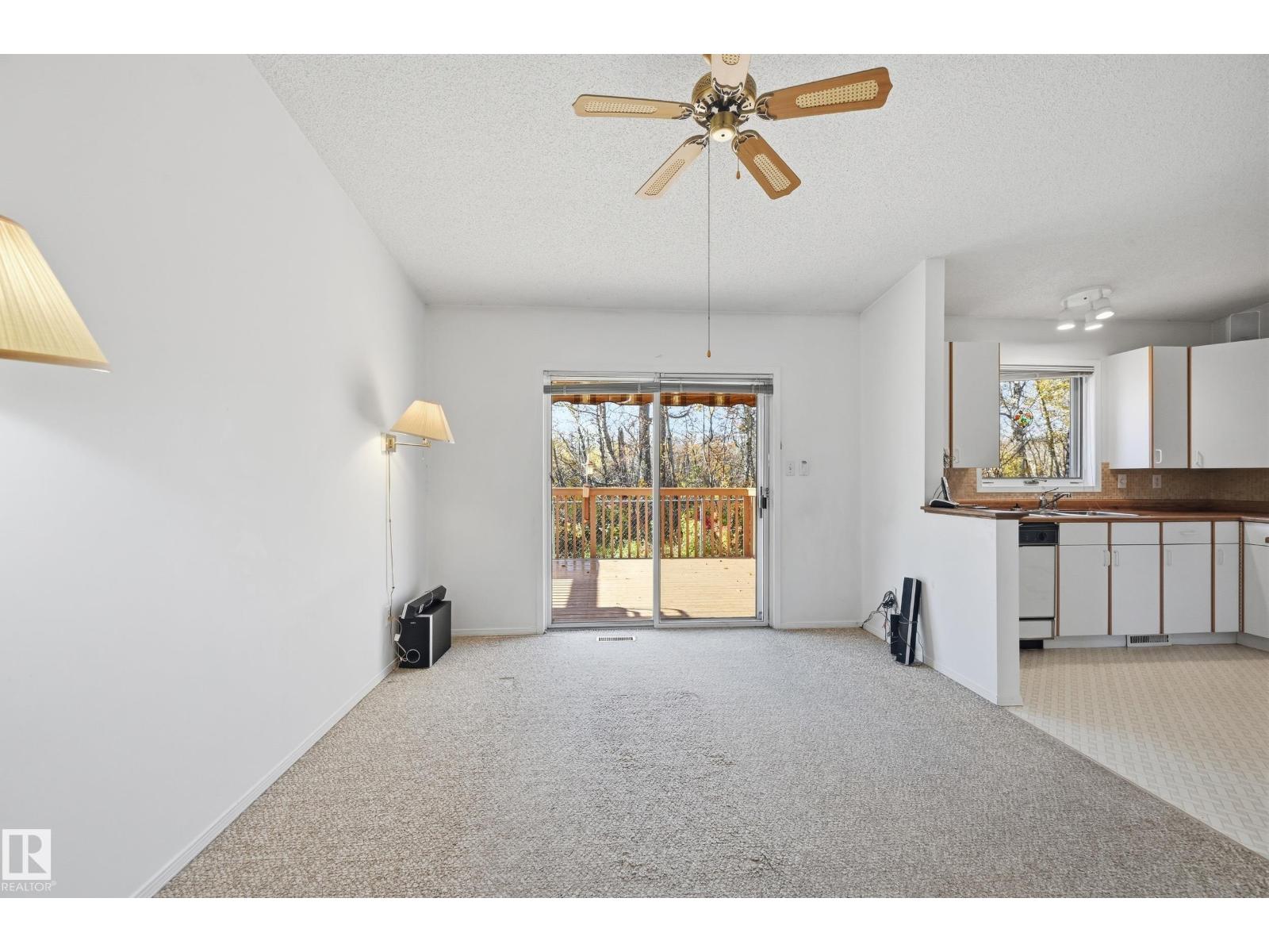 #19 10 Grange Dr Property Photo 24
