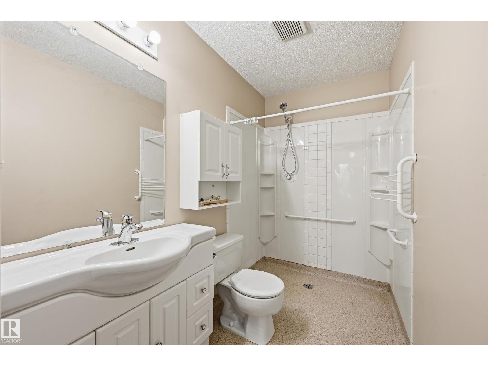 #19 10 Grange Dr Property Photo 29