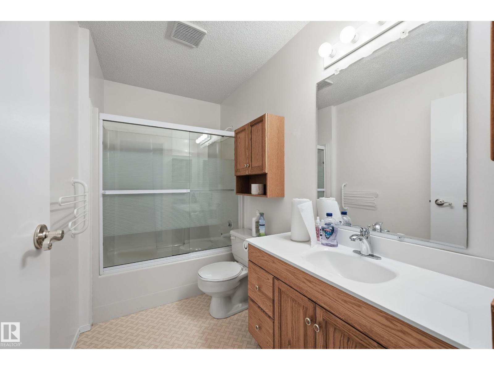 #19 10 Grange Dr Property Photo 32