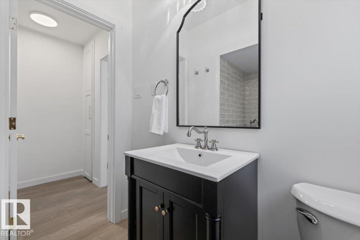 8671 76 St Nw Property Photo 17