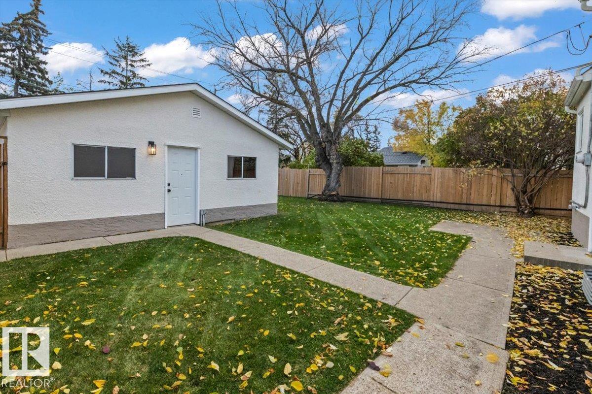 8671 76 St Nw Property Photo 44