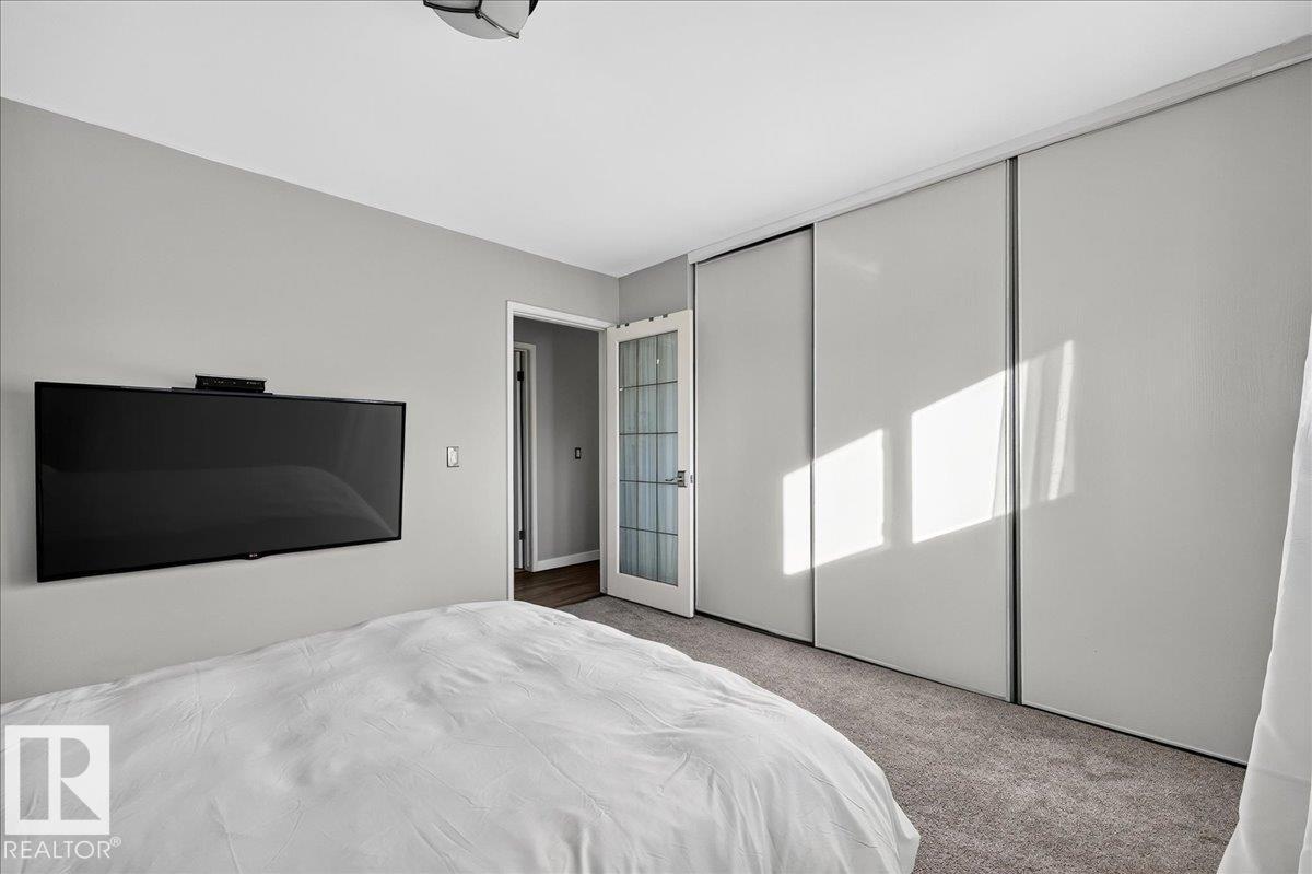 4504 105a Av Nw Property Photo 23