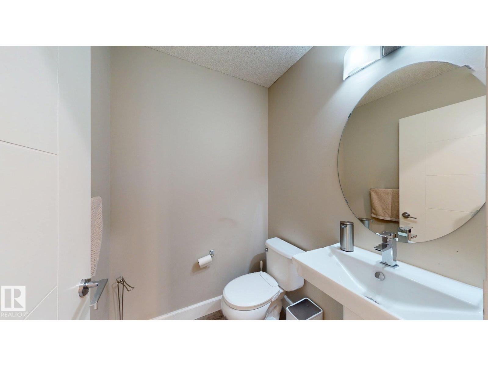 713 40 St Sw Property Photo 7