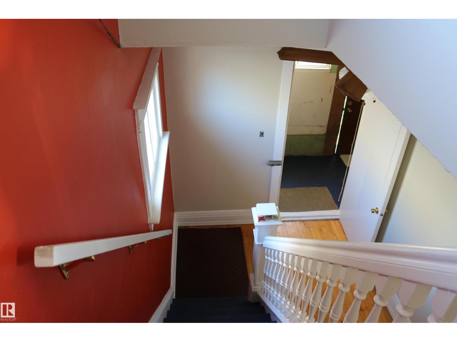 11624 82 St Nw Property Photo 22
