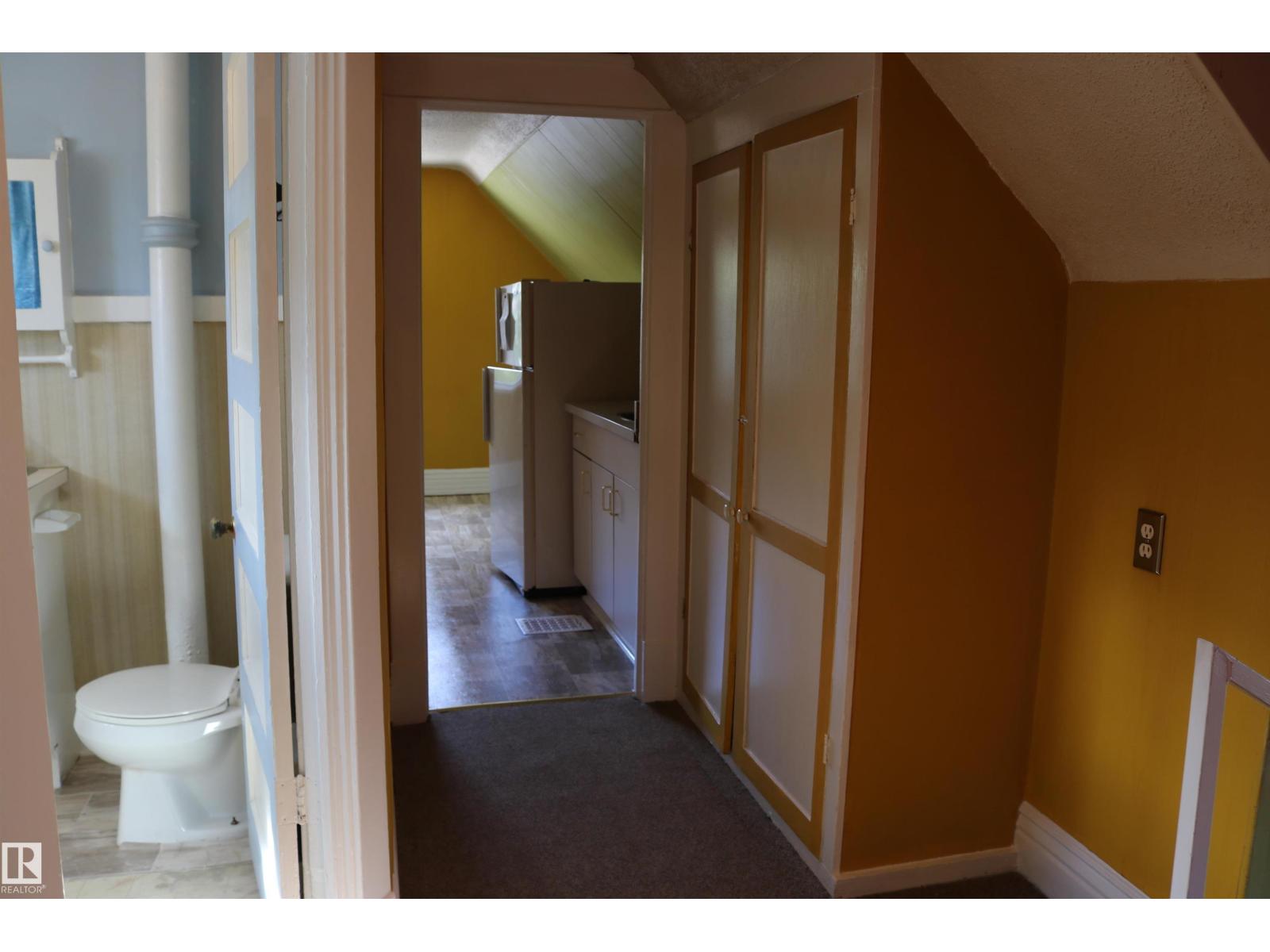 11624 82 St Nw Property Photo 25
