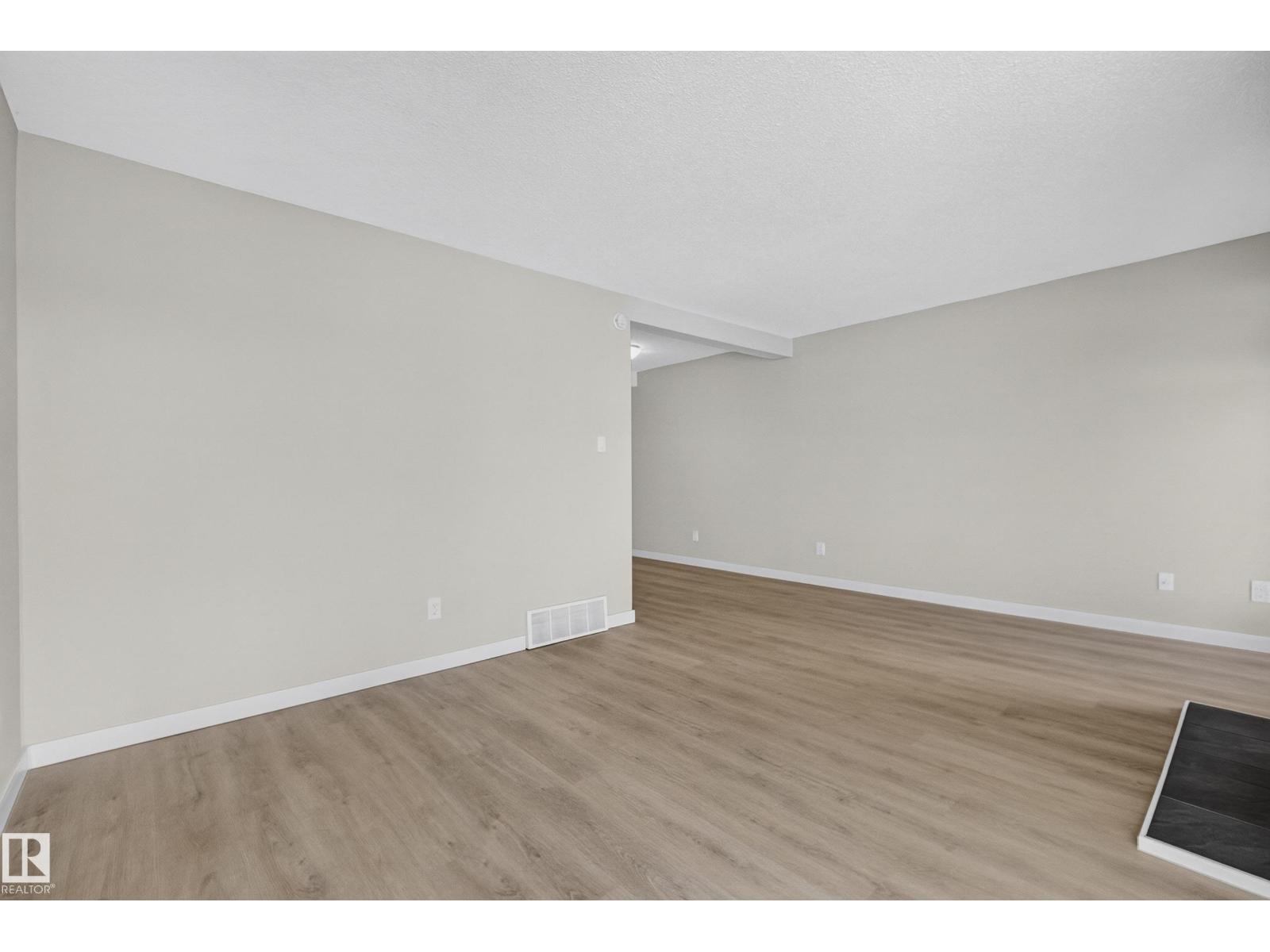3257 142 Av Nw Property Photo 11