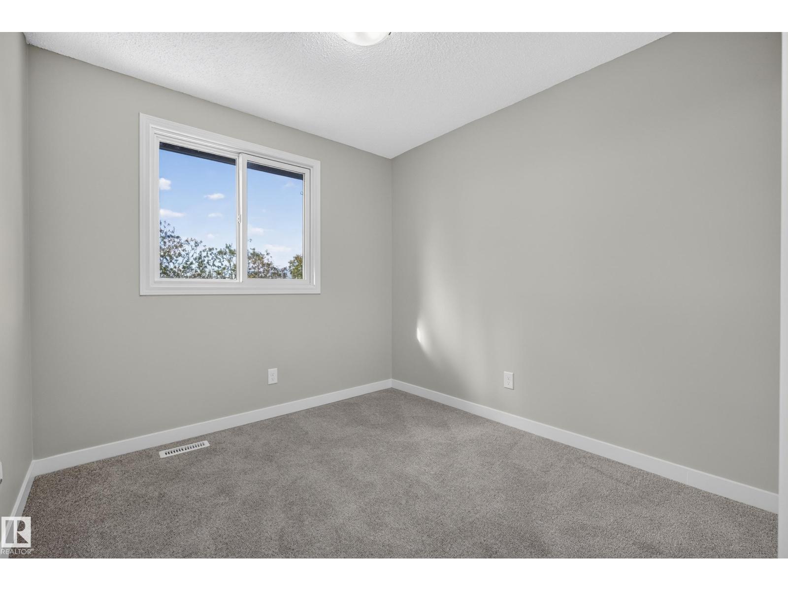 3257 142 Av Nw Property Photo 25