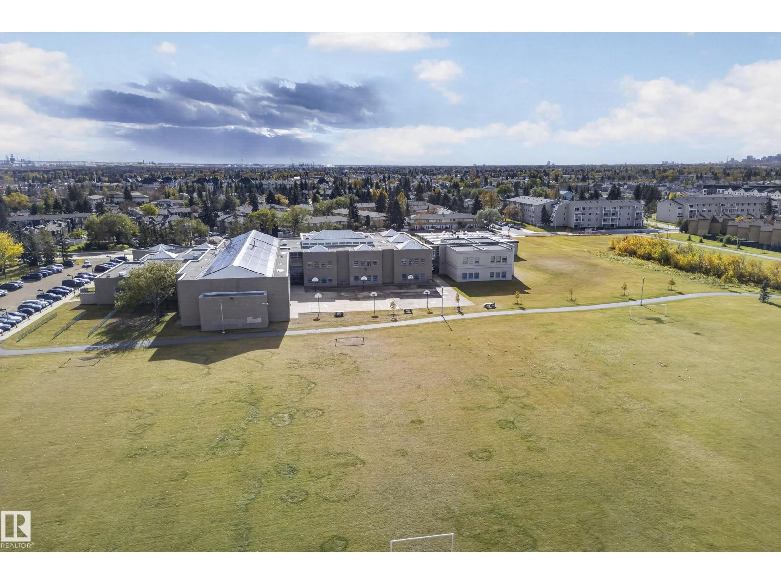 3257 142 Av Nw Property Photo 36
