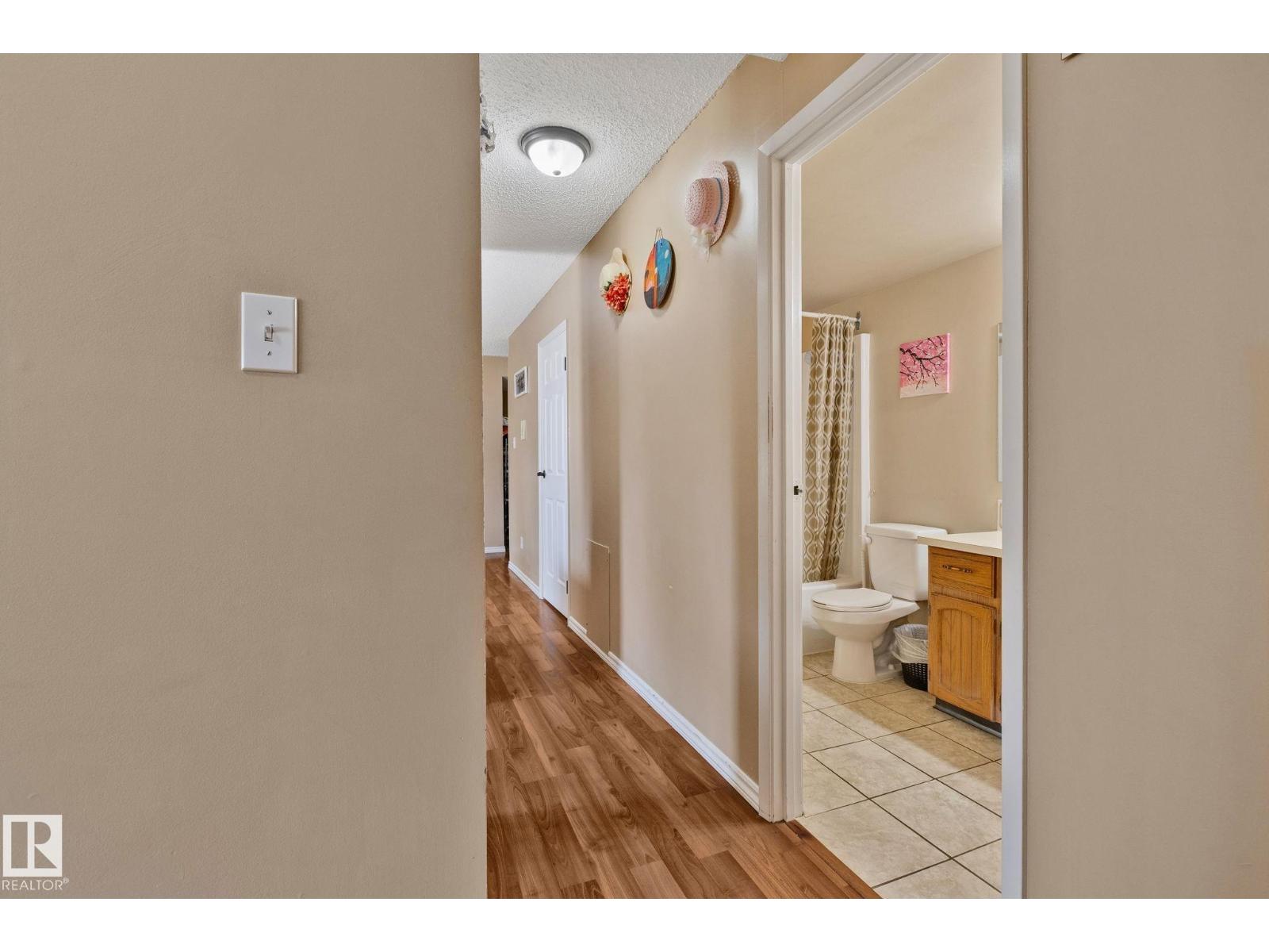 #116 3610 43 Av Nw Property Photo 13