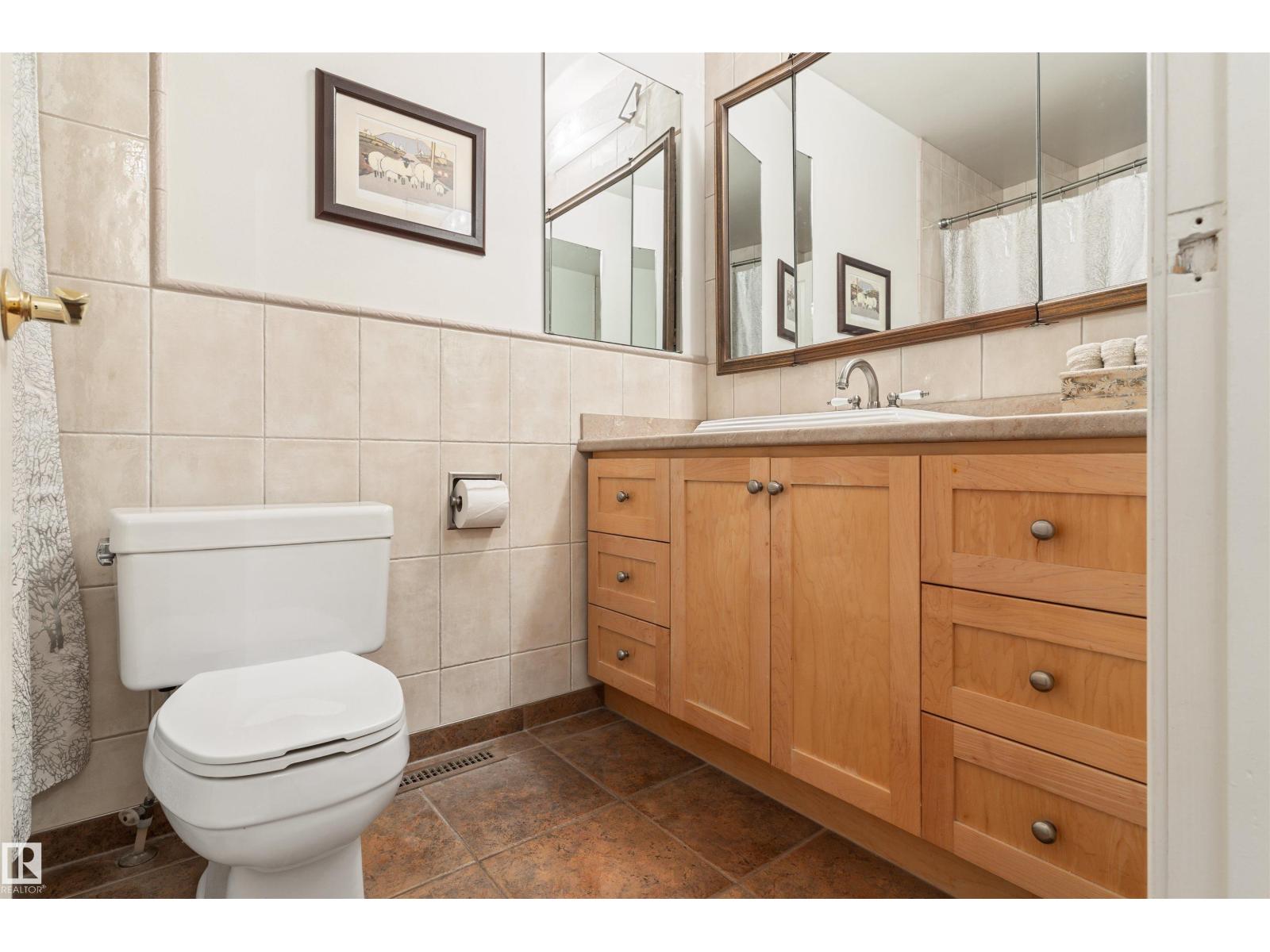 7 Quesnell Cr Nw Property Photo 33