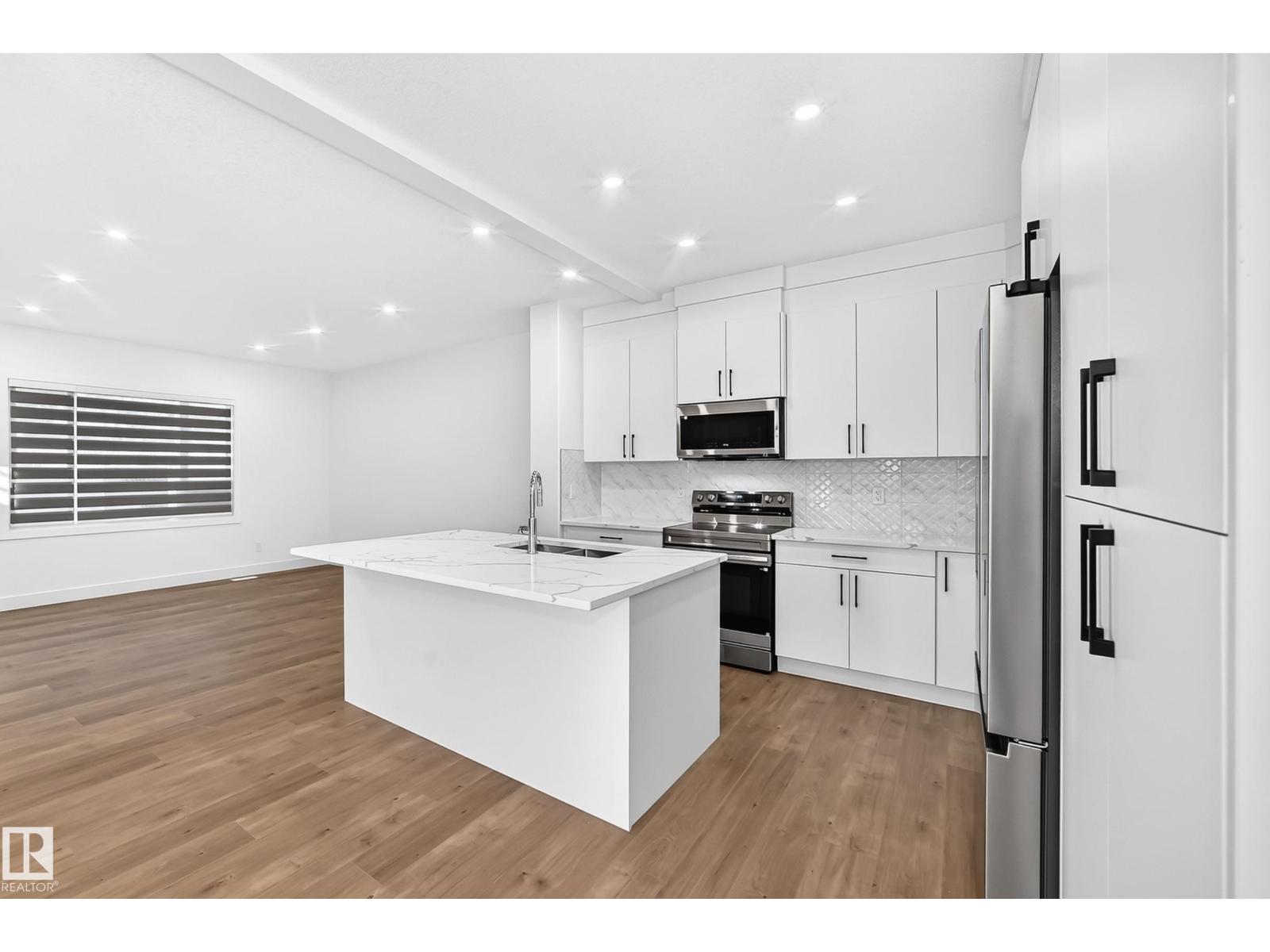 12411 86 St Nw Property Photo 12