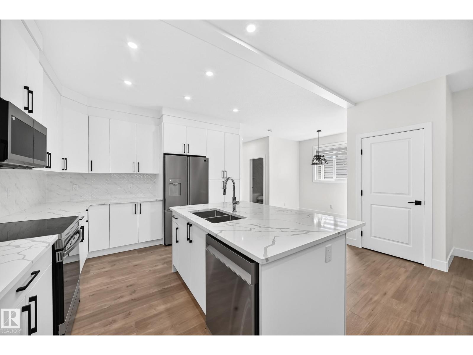 12411 86 St Nw Property Photo 13
