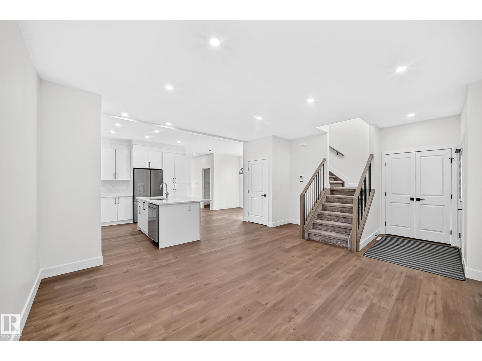 12411 86 St Nw Property Photo 17
