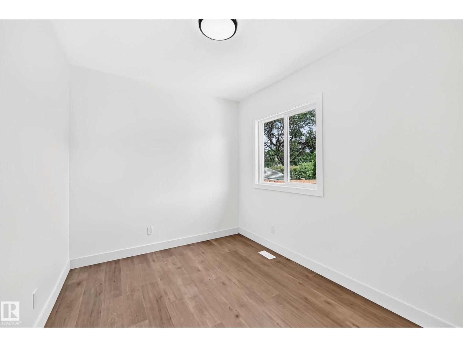 12411 86 St Nw Property Photo 23