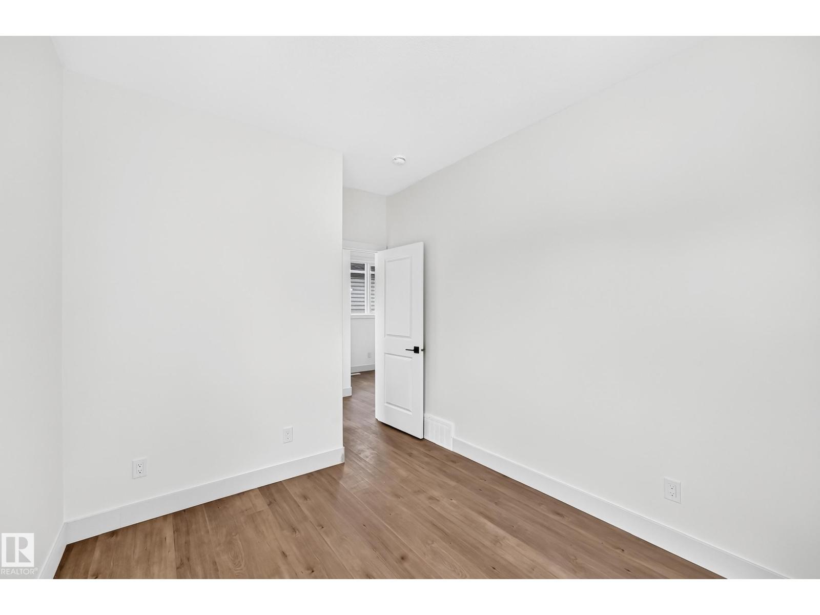 12411 86 St Nw Property Photo 24