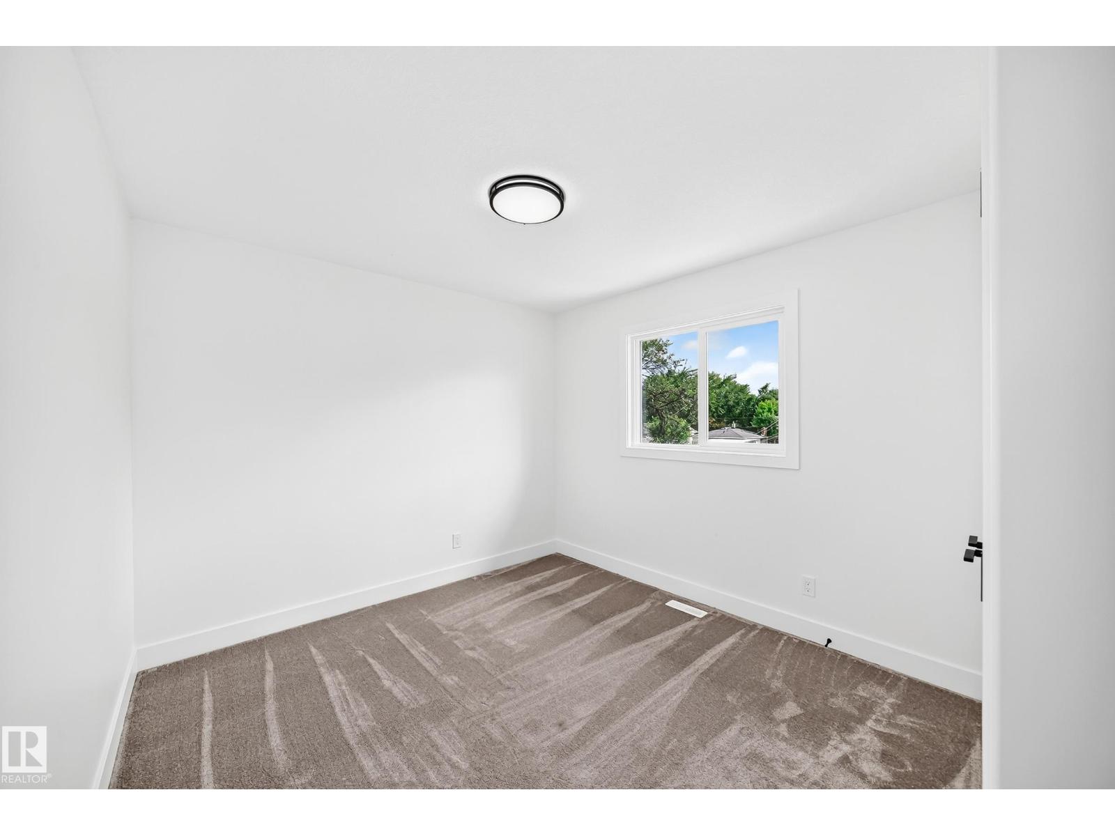 12411 86 St Nw Property Photo 38