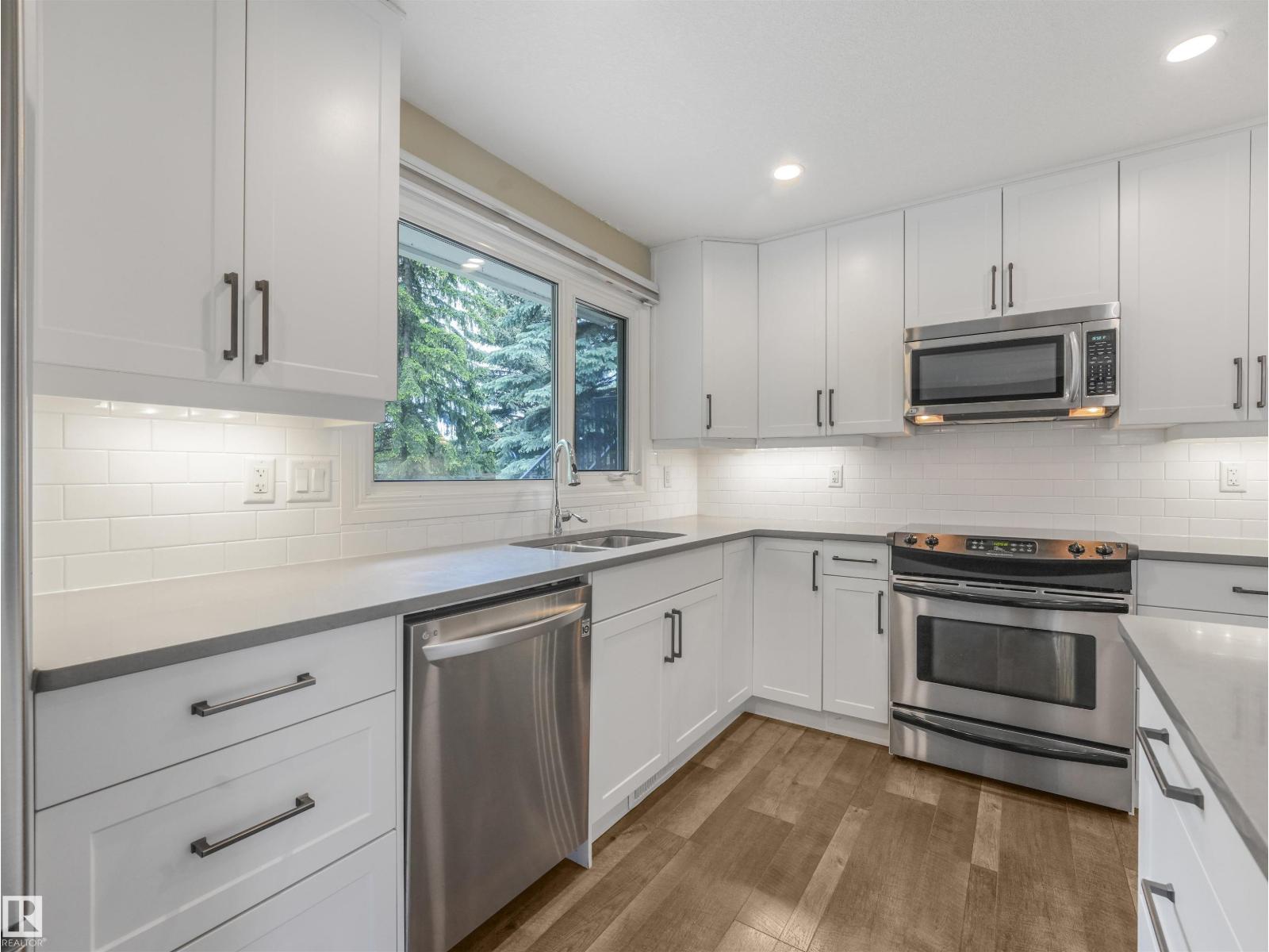 5708 144 St Nw Property Photo 11