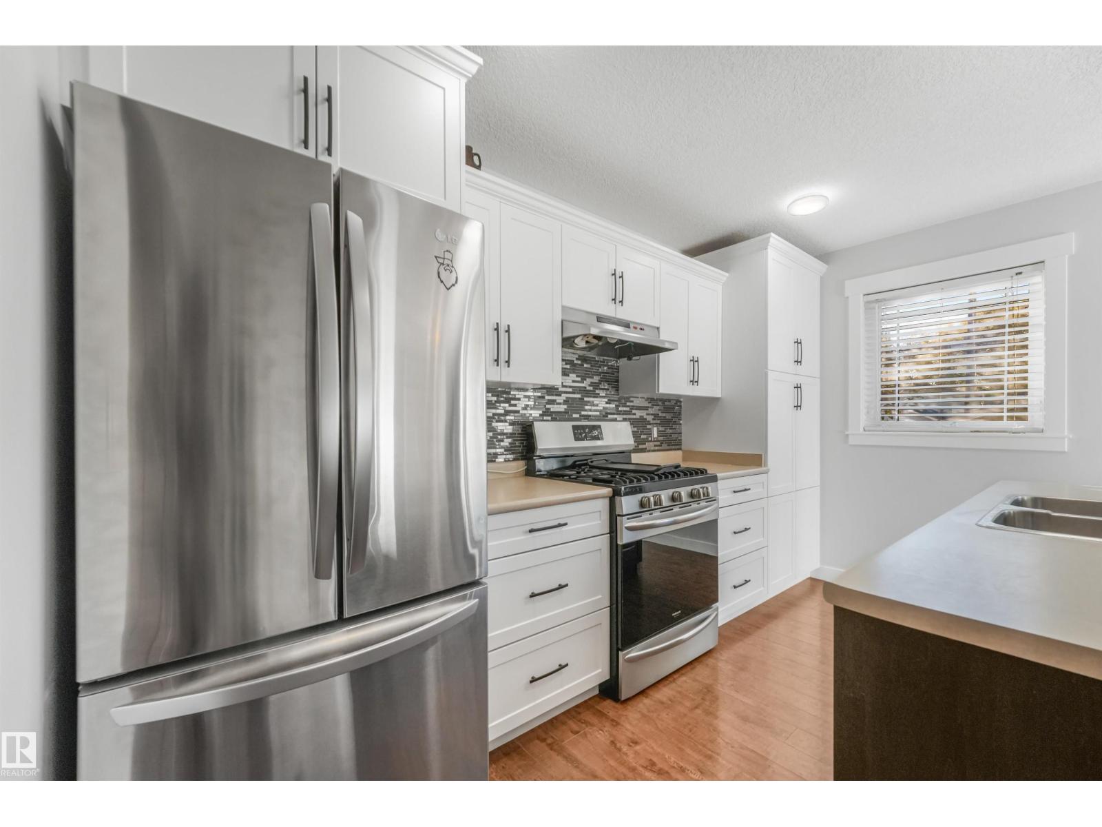 11236 89 St Nw Property Photo 12