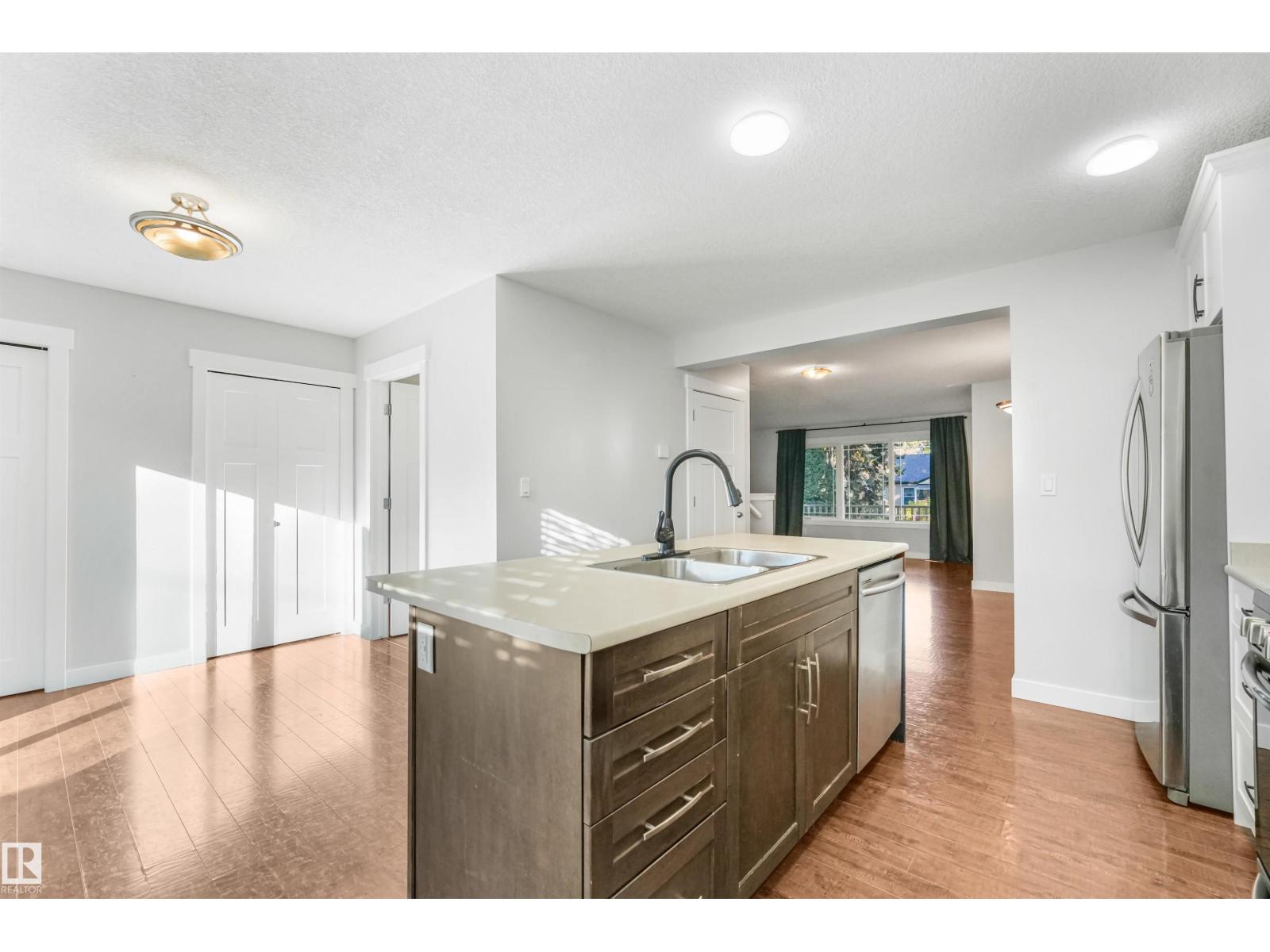 11236 89 St Nw Property Photo 16