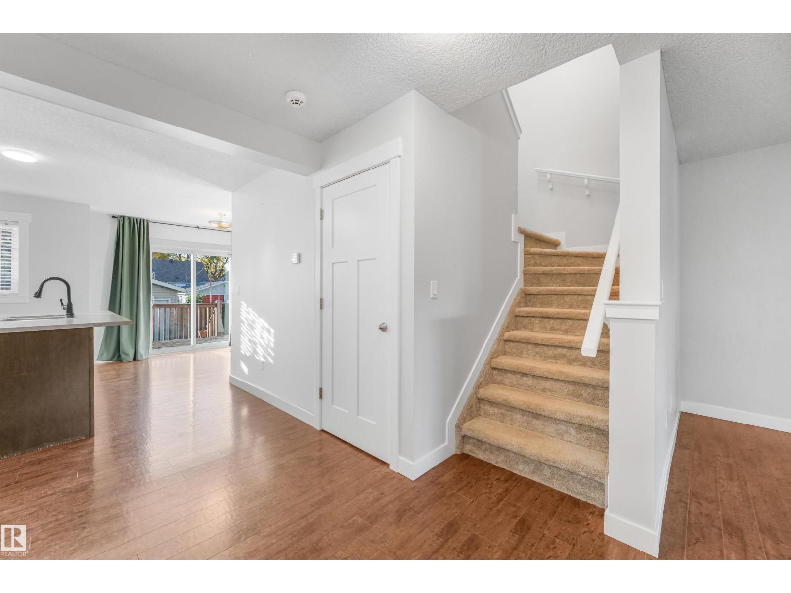 11236 89 St Nw Property Photo 22