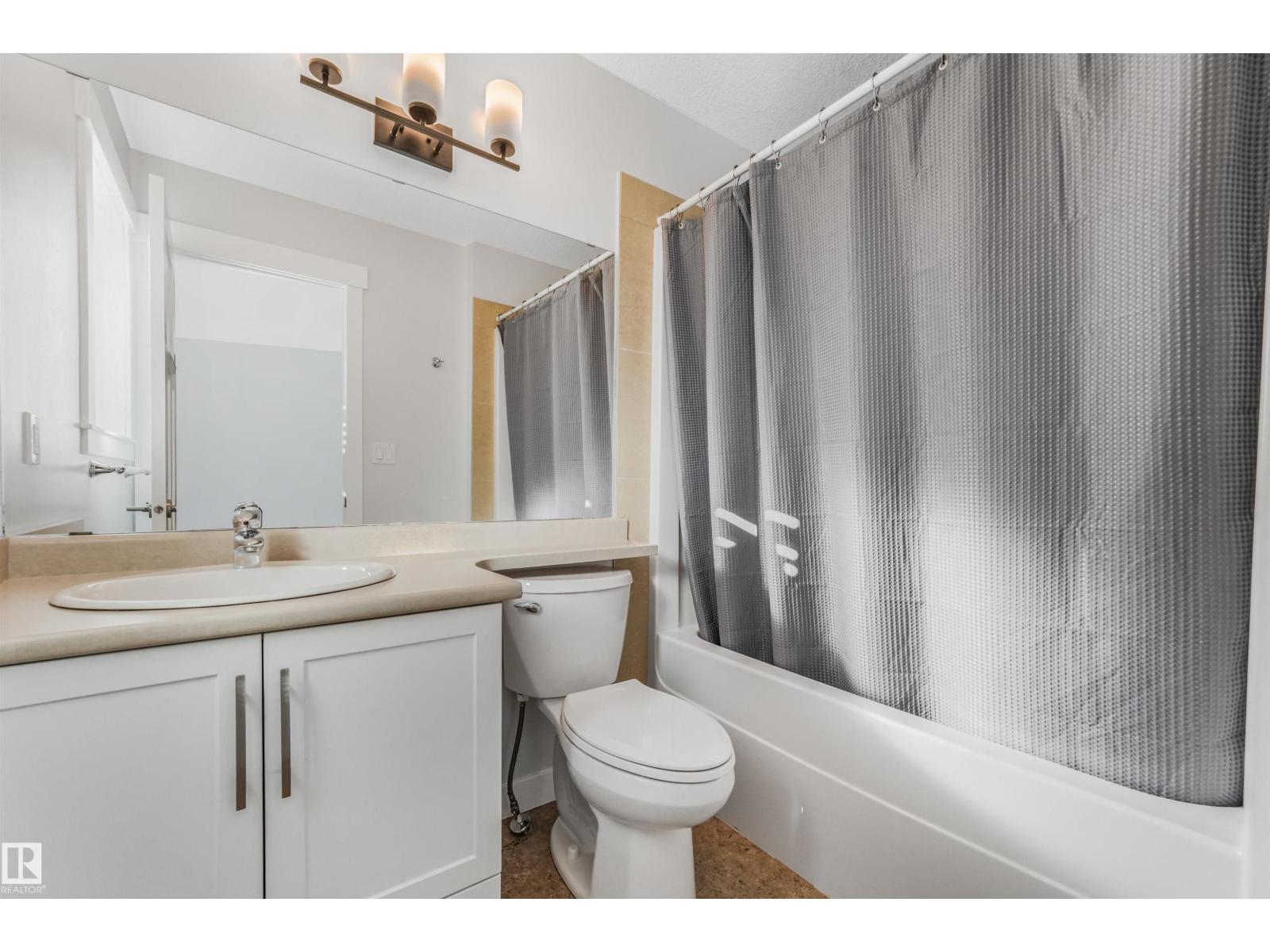 11236 89 St Nw Property Photo 30
