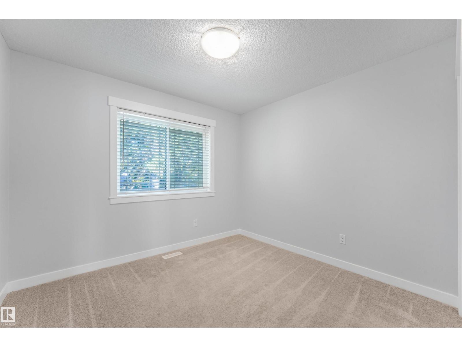 11236 89 St Nw Property Photo 36