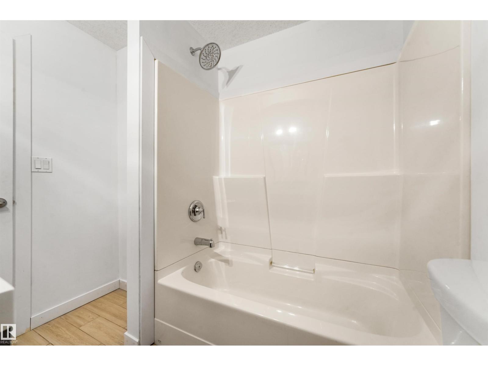 11236 89 St Nw Property Photo 51