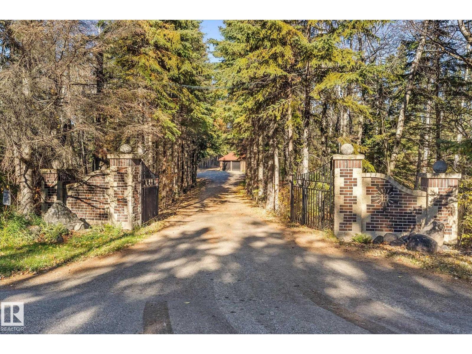 #14 52246 Rge Road 232 Property Photo 3