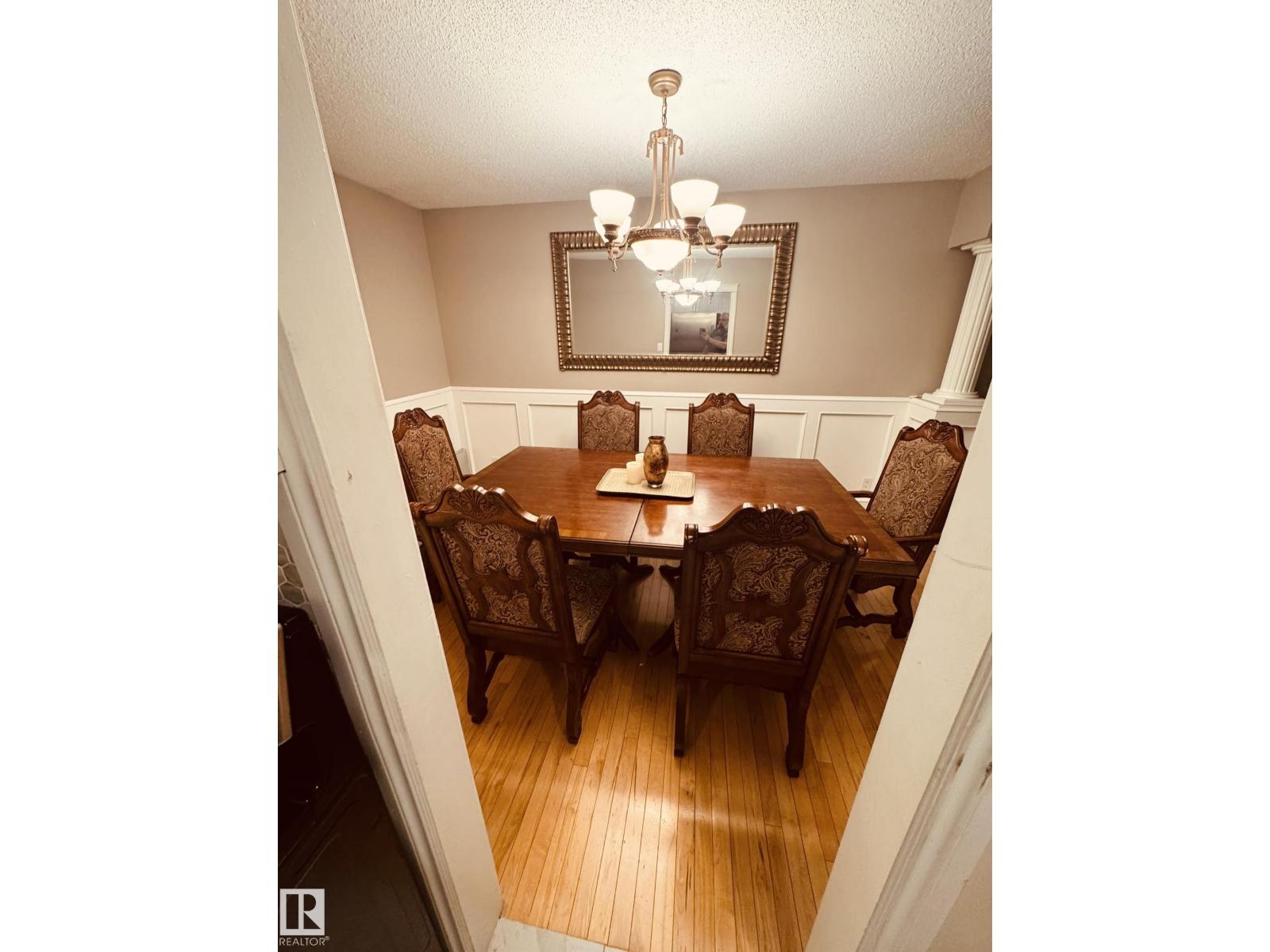 8416 145 Av Nw Property Photo 10