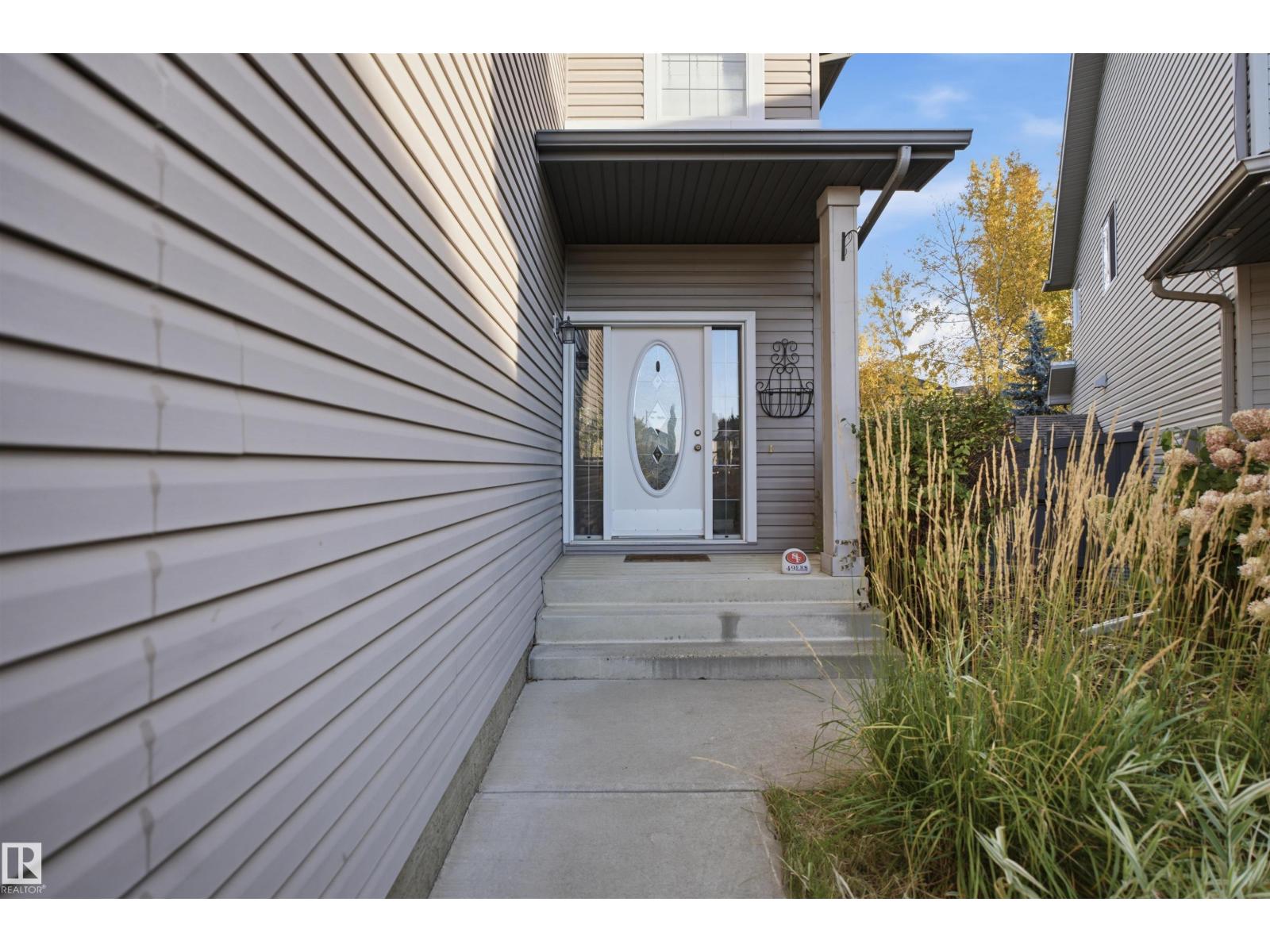 4616 209 St Nw Property Photo 4