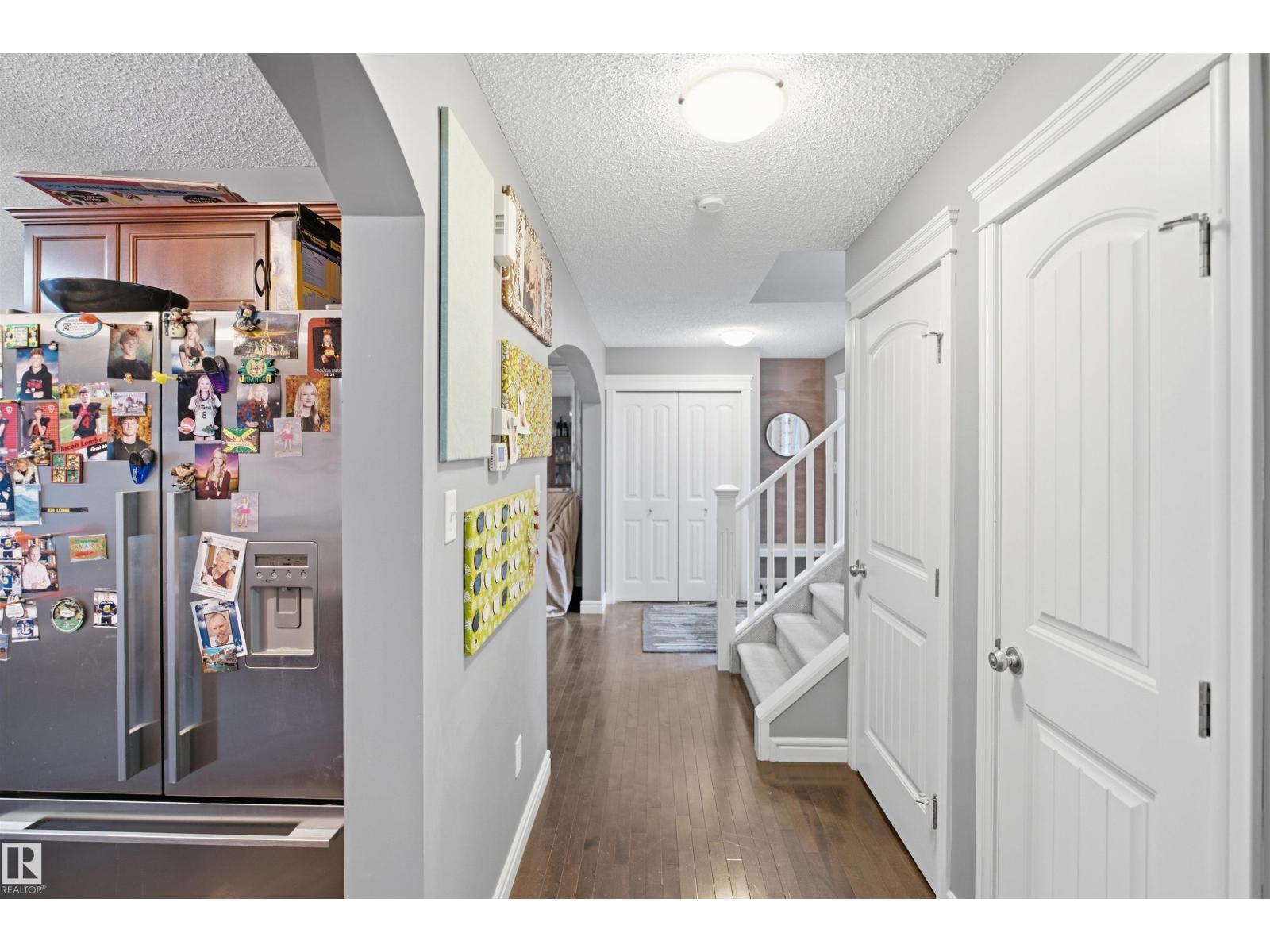 4616 209 St Nw Property Photo 6