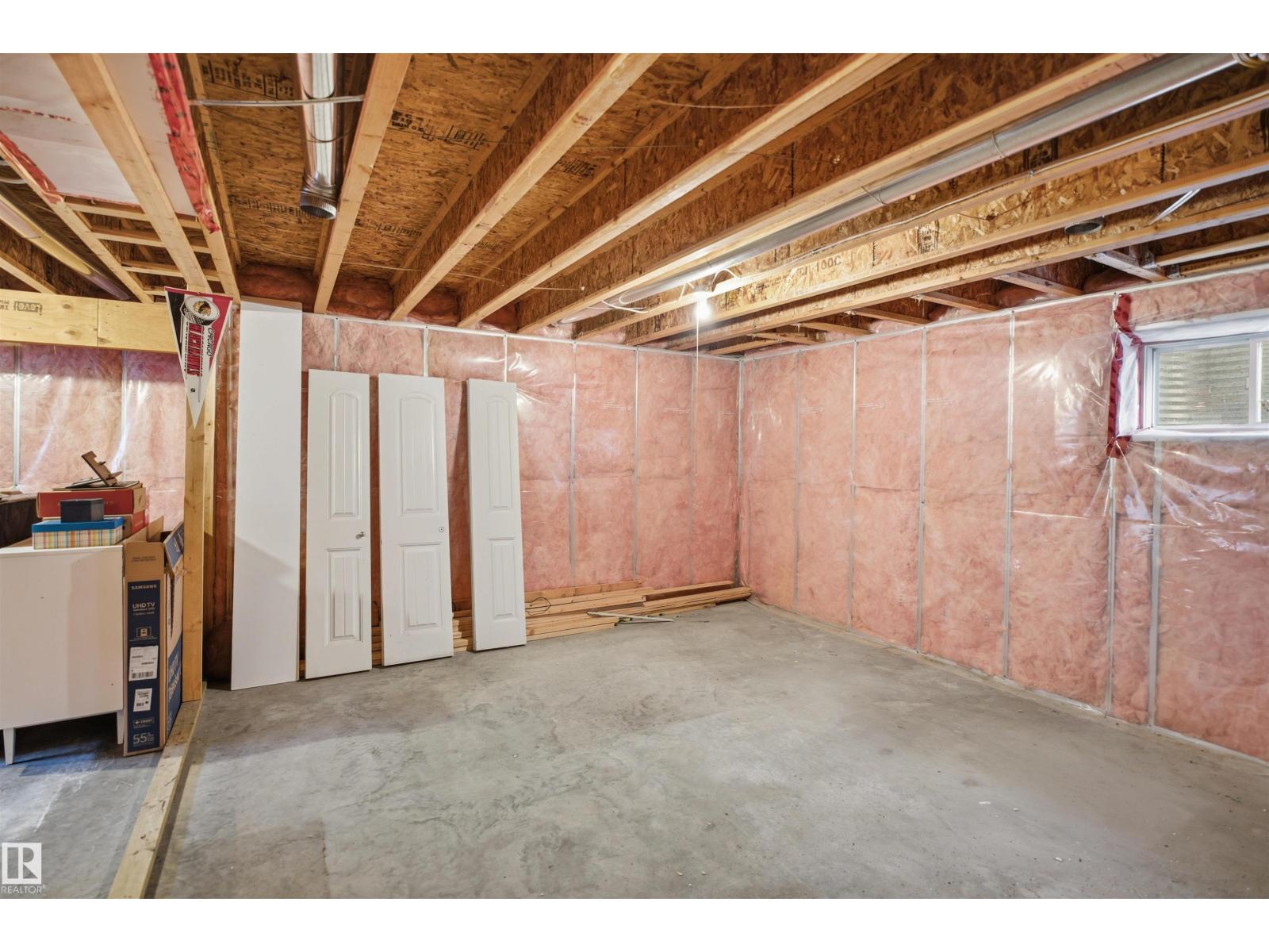 4616 209 St Nw Property Photo 43