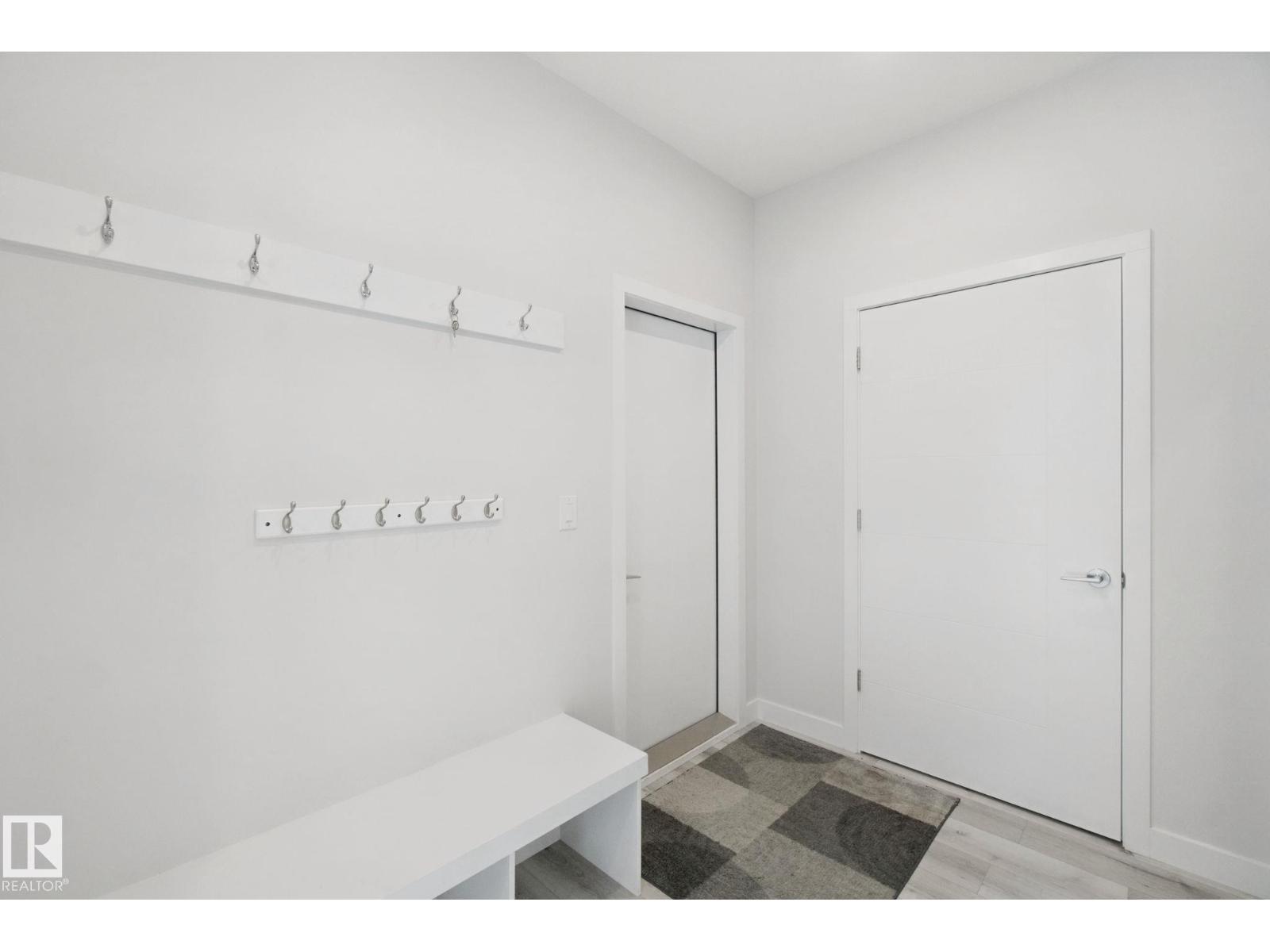 72 Royal St Property Photo 17
