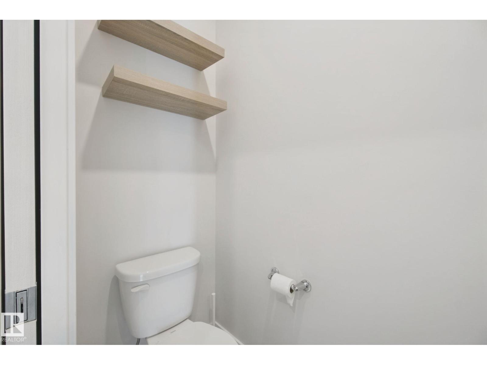 72 Royal St Property Photo 19