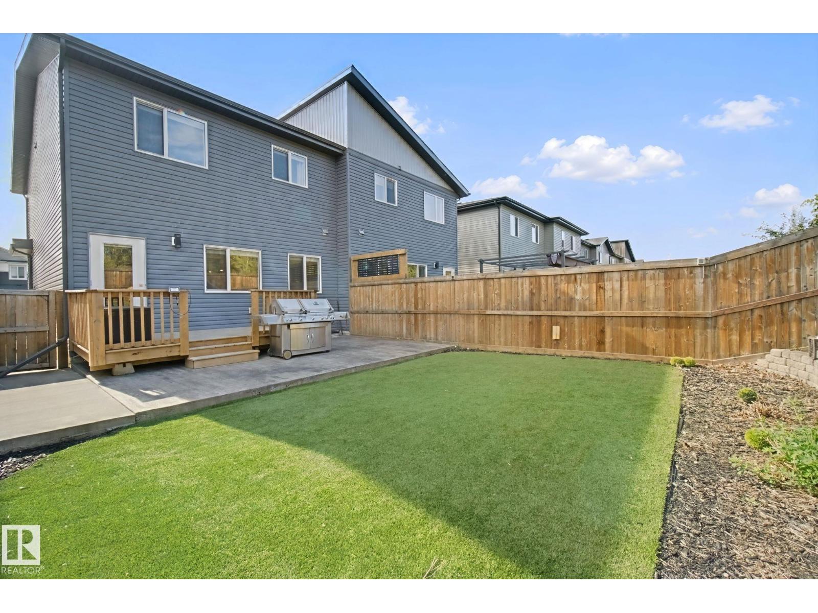 72 Royal St Property Photo 41